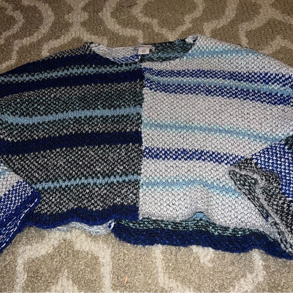 Sincerely Jules size M sweater